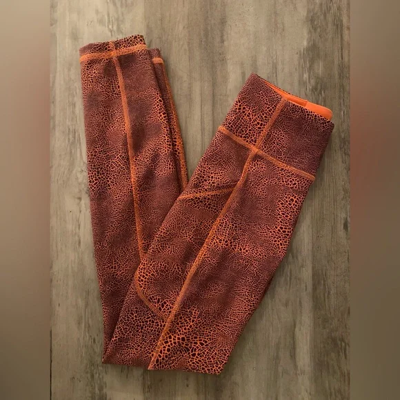 Lululemon Leggings - Picture 1 of 5